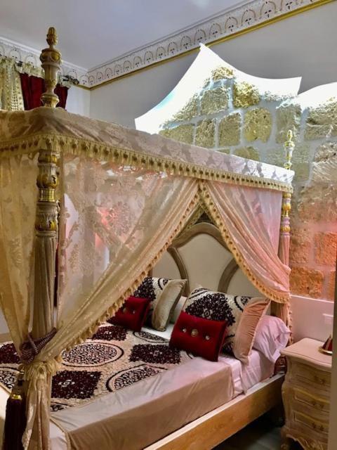 Suite Orientale Maison De L'Eglise Du Couvent Narbonne Bagian luar foto